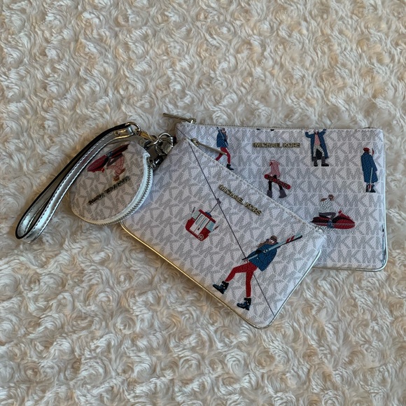 Michael Kors Jet Set Girls JST Multi Wristlet Trio - Bright White Multi - Picture 2 of 9